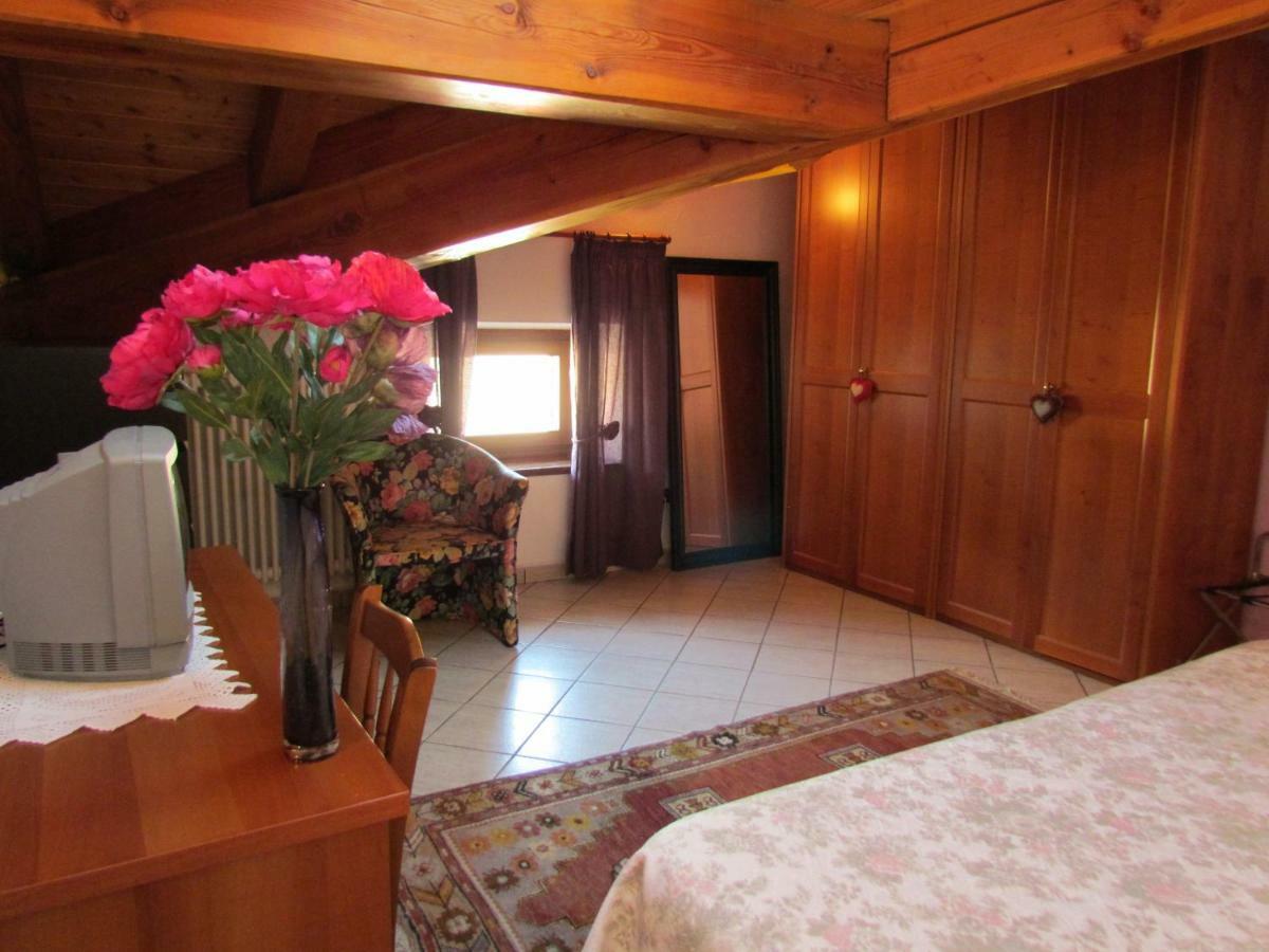 Residence Du Chateau 페니스 외부 사진